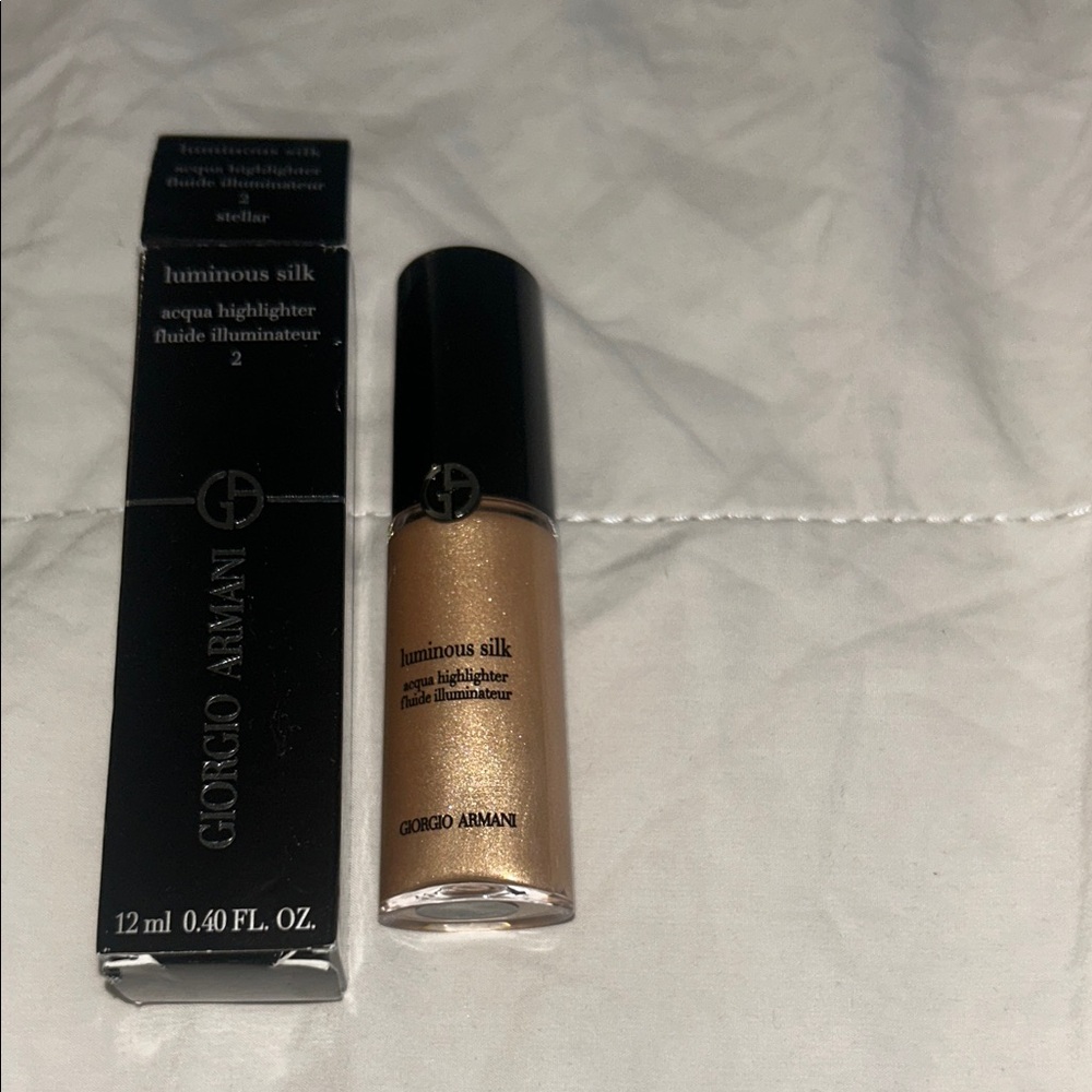 Giorgio Armani Luminous Silk Aqua Highlighter - 2 Stellar